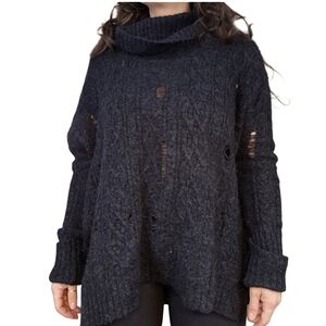 Women's Black Cable Knit Sweater